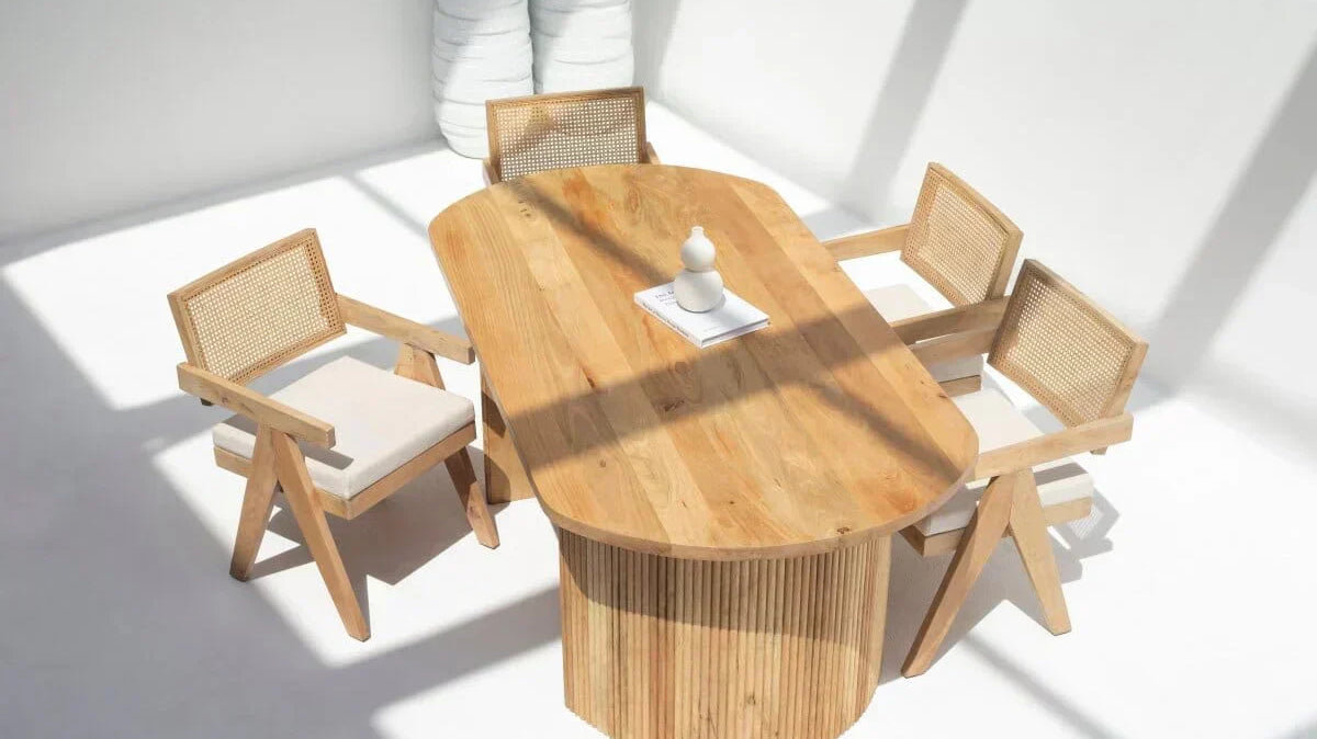 The Ultimate Seating Guide for Your Dining Table