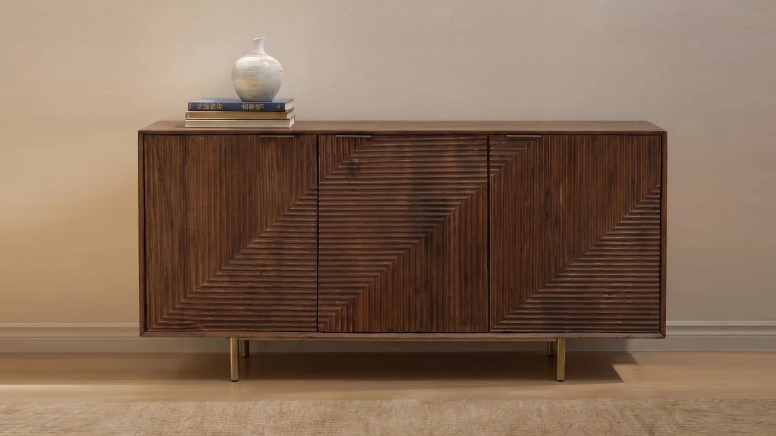 A Guide to Choosing the Right Buffet Table for Your Dining Room