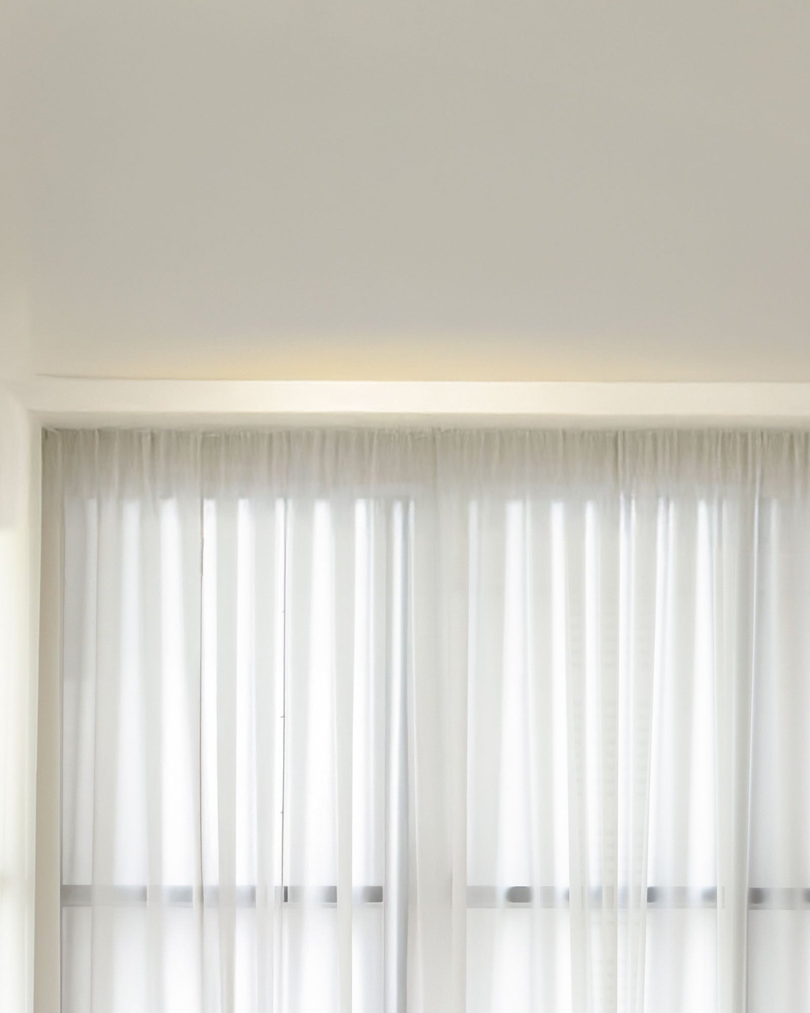 Lounge Chairs & Sofas Dubai