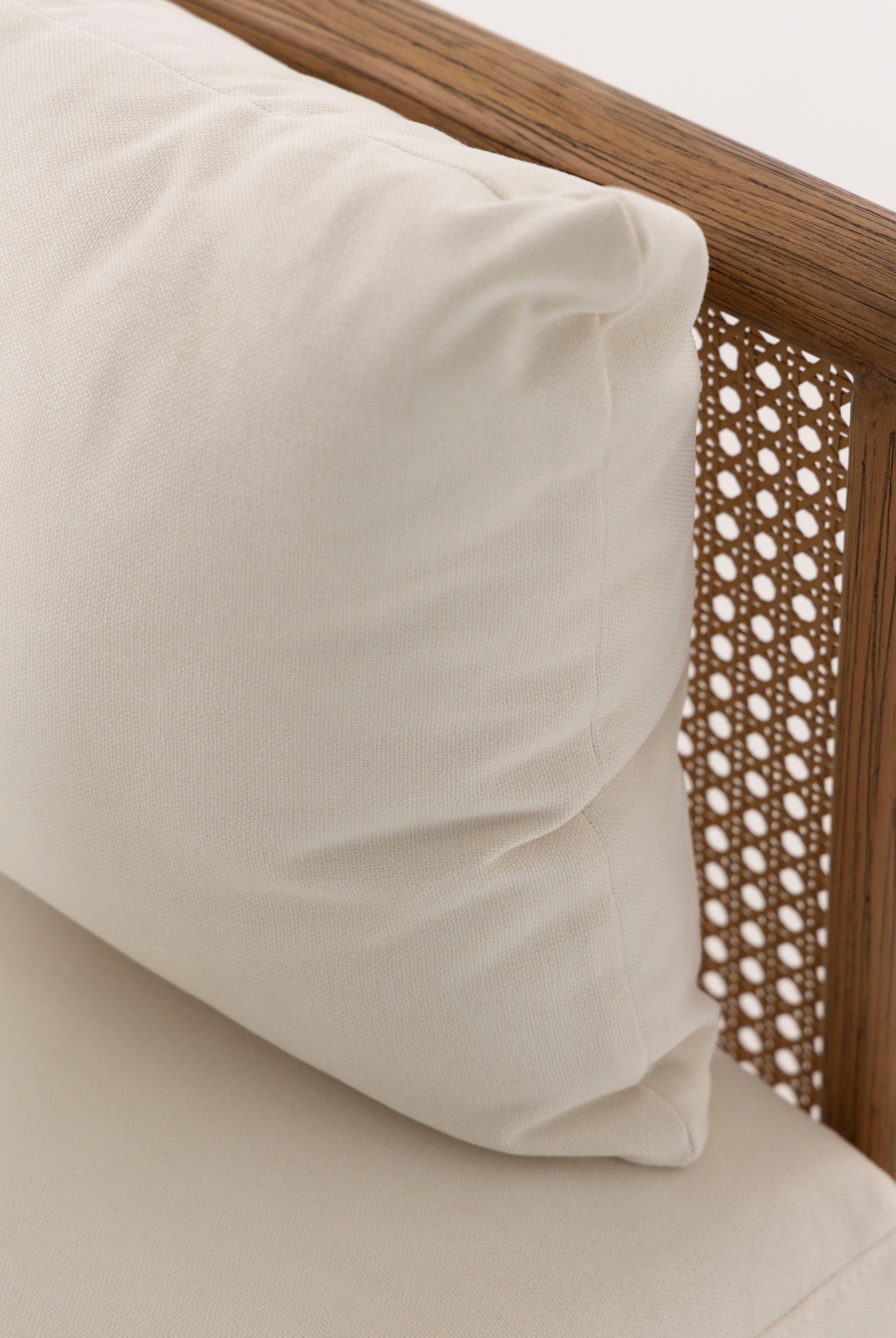 Almea Wooden Lounge Chair