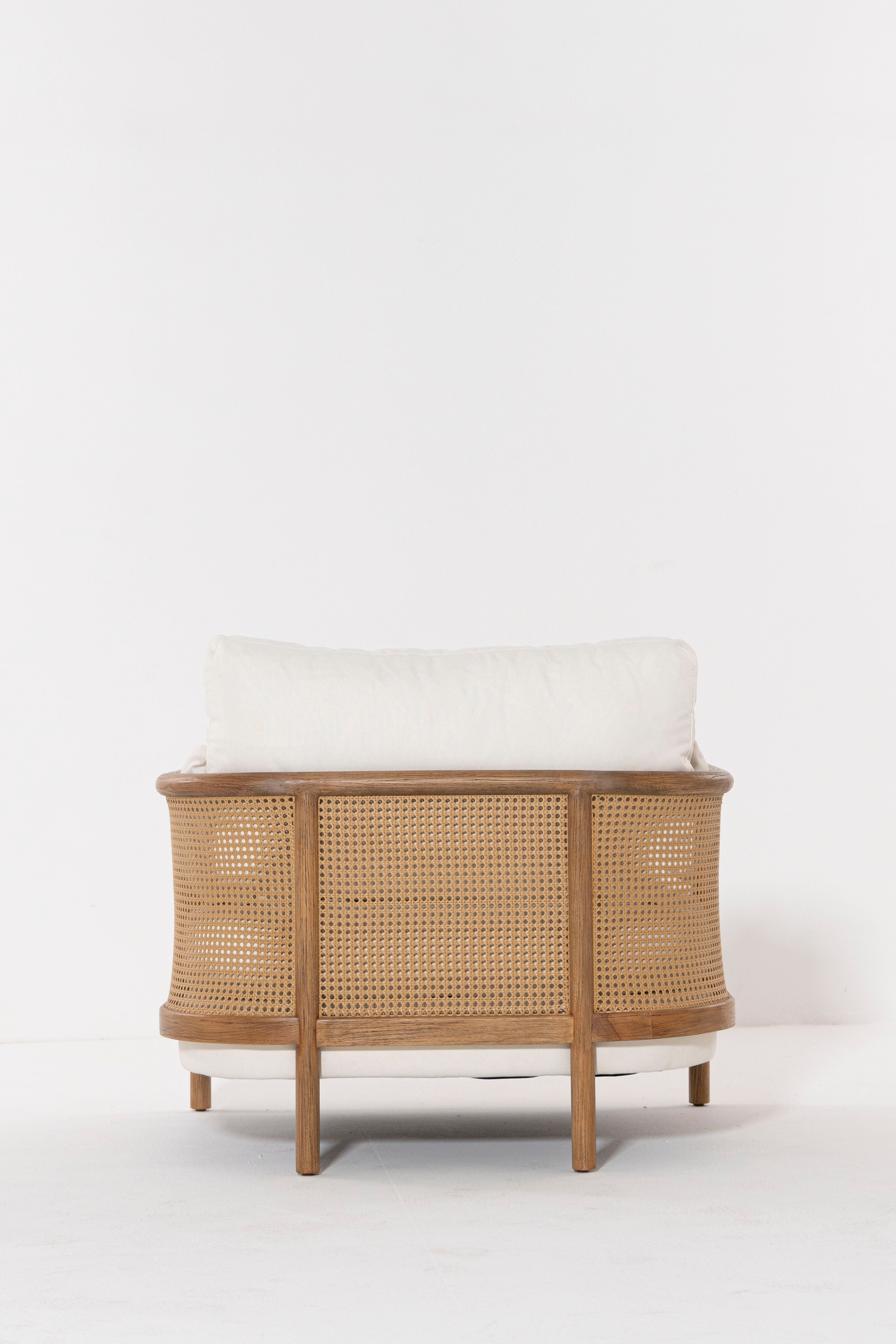 Almea Wooden Lounge Chair