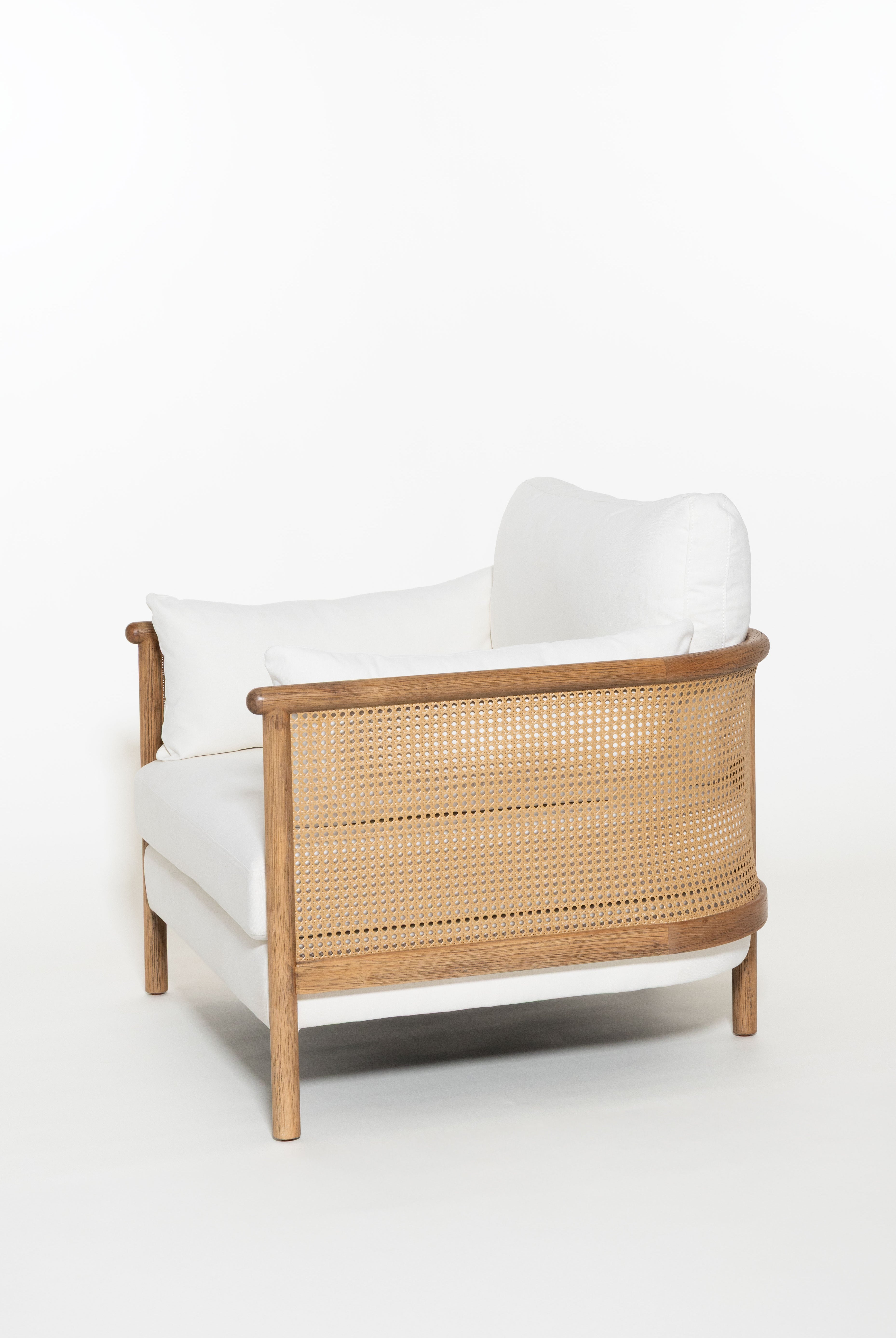 Almea Wooden Lounge Chair