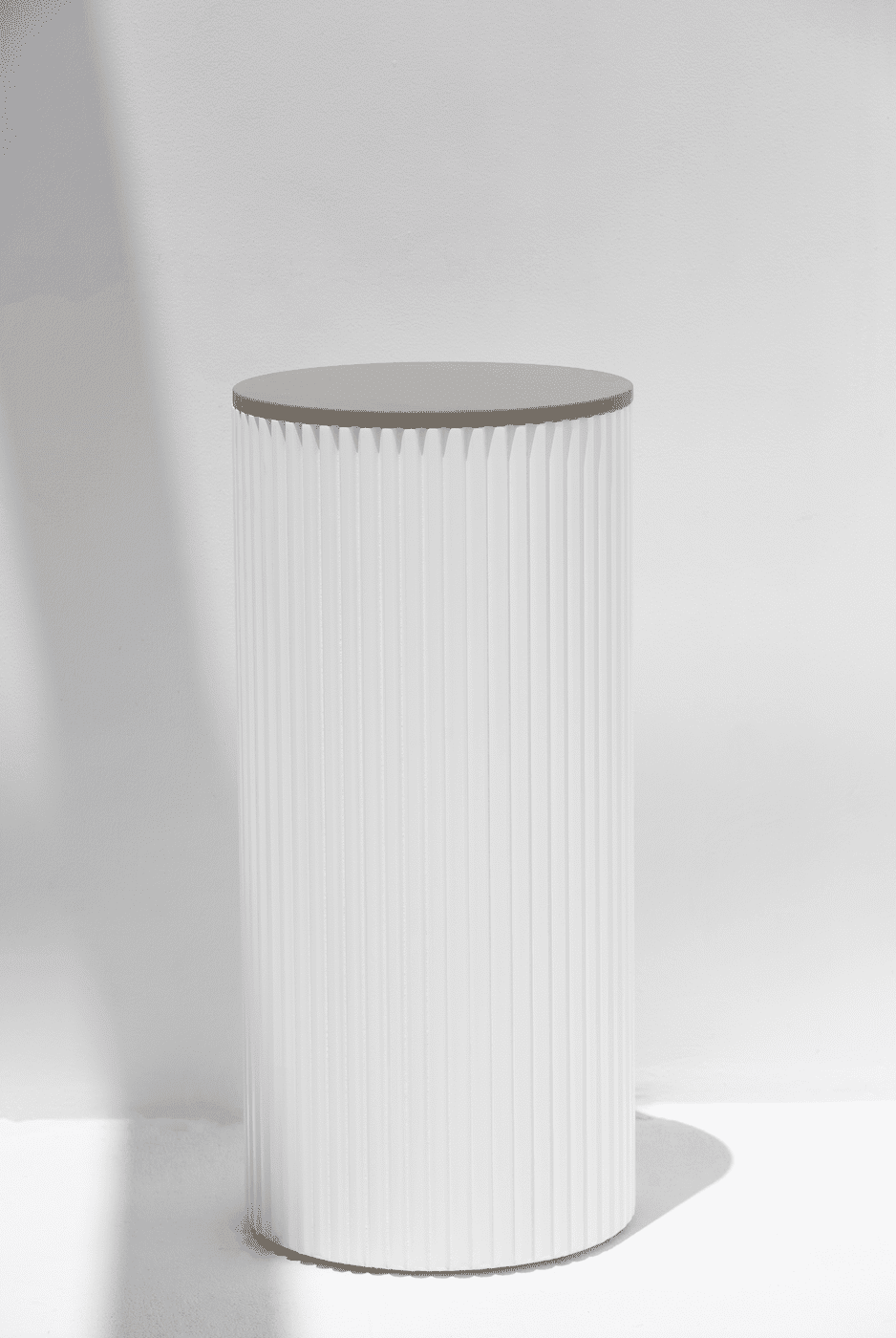 Alora White Wooden Plinth With Brown Quartz Top