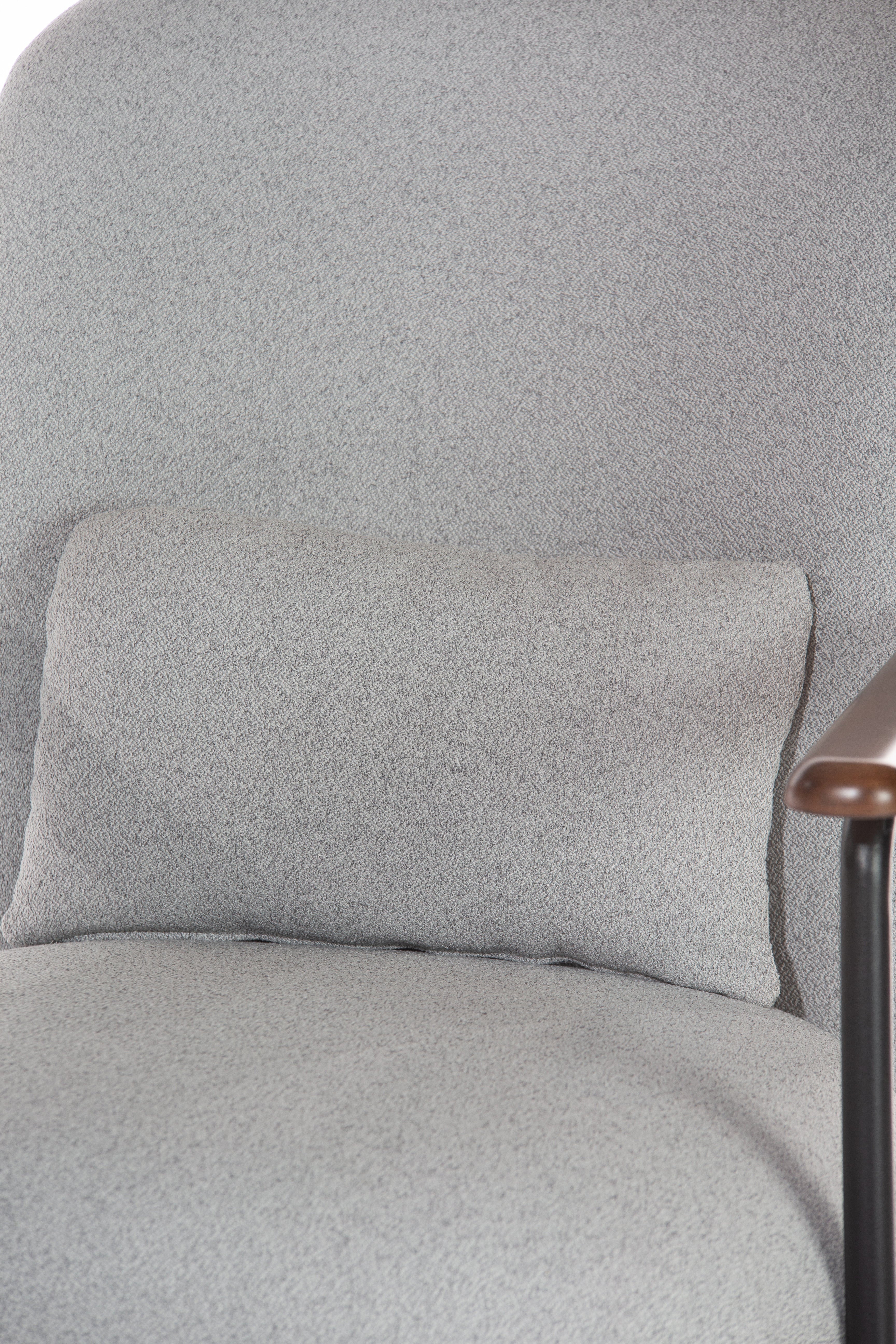 Amelise Lounge Chair