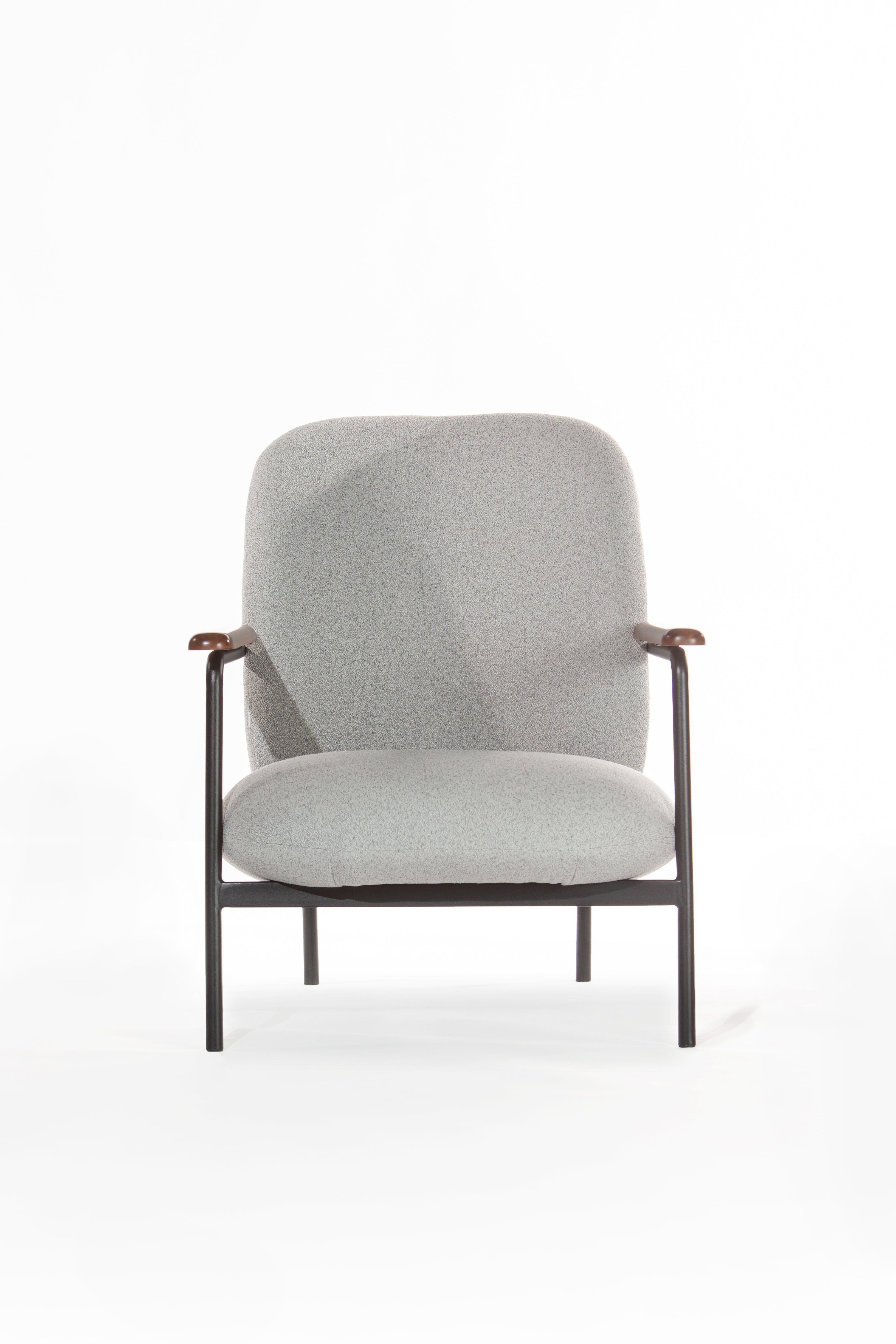 Amelise Lounge Chair