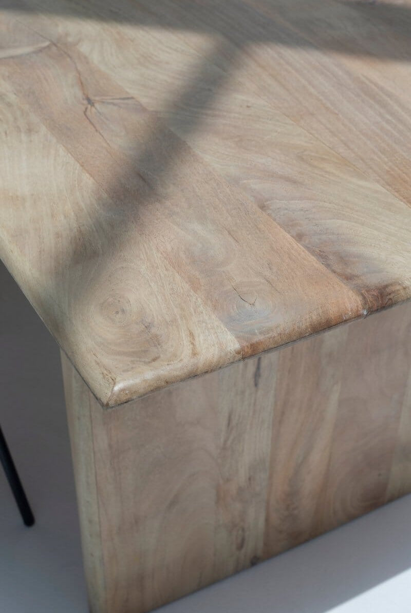 Solana Mango Wood Flat Legs Dining Table
