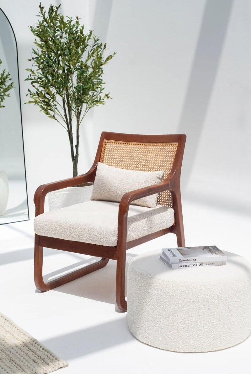 Rowena Lounge Chair