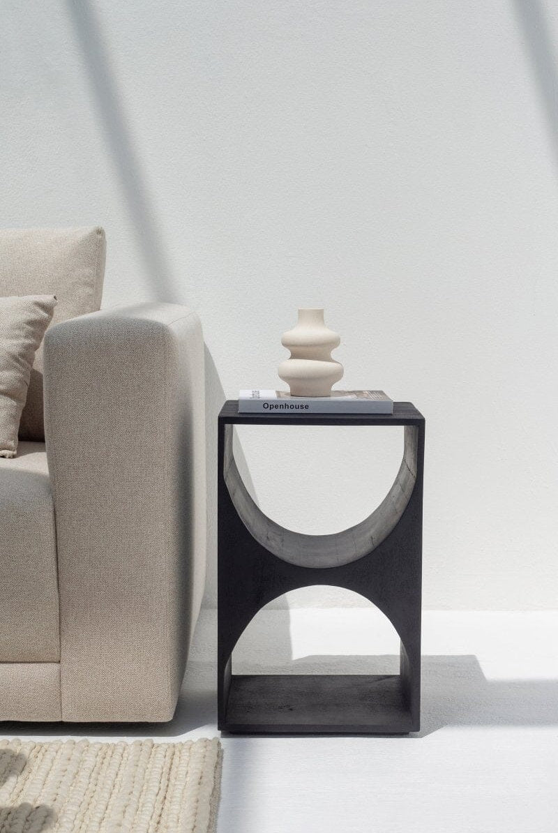 Vilnius Crescent Black Painted Side Table Side Table Homekode