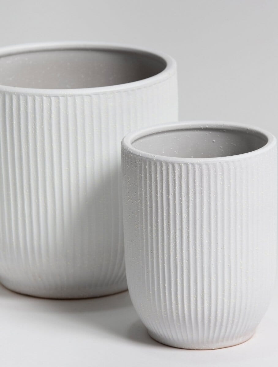 White Crest Ceramic Pot (3 Sizes)