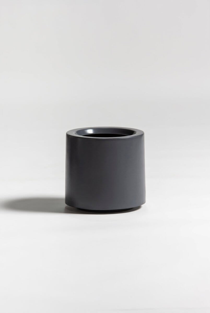 Chroma Fiber Glass Pot (6 Colors)Metallic Dark Gray