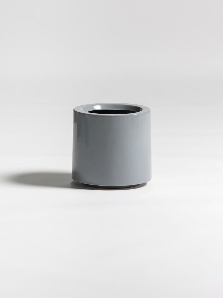 Chroma Fiber Glass Pot (6 Colors)Metallic Light Gray