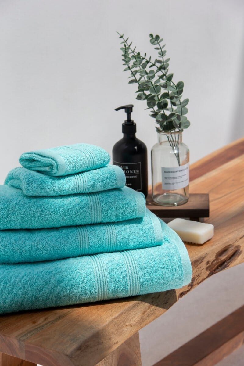 Turquoise Blue Luxury Hotel Towels