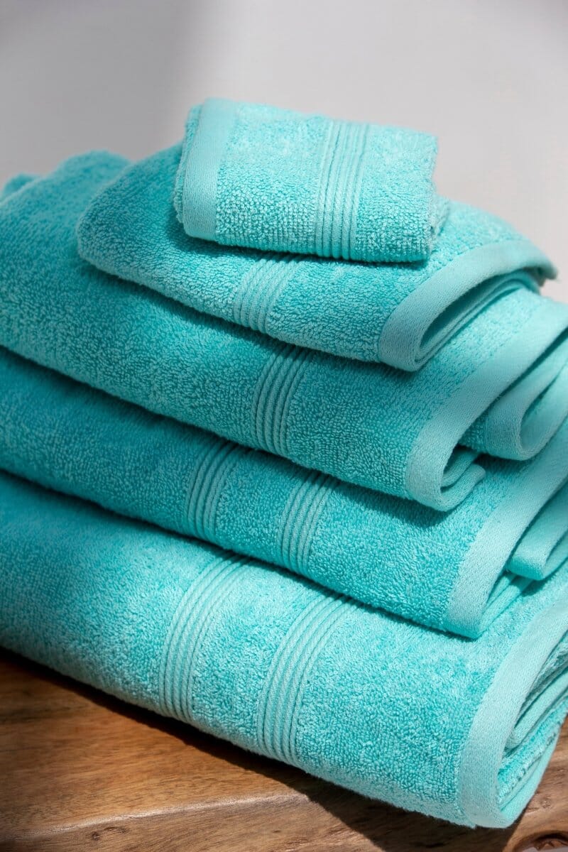 Turquoise Blue Luxury Hotel Towels
