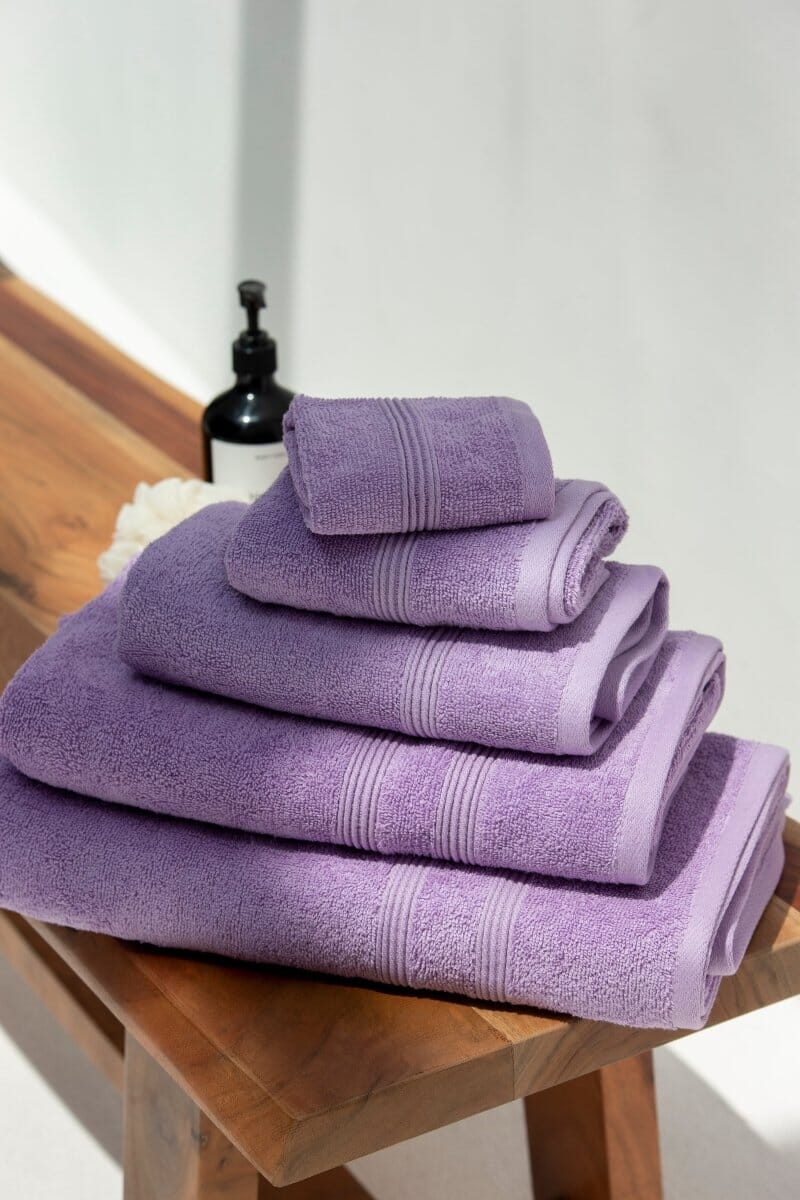 Purple High Quality Hotel Towels