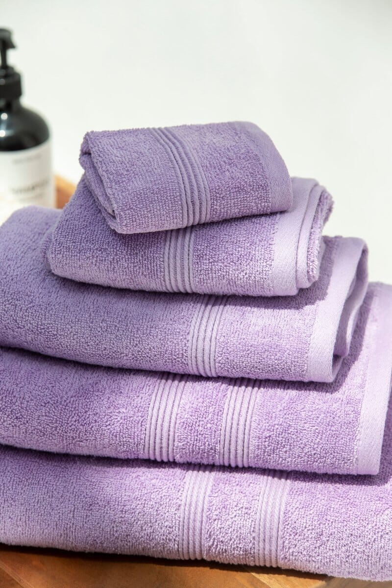 Purple High Quality Hotel Towels