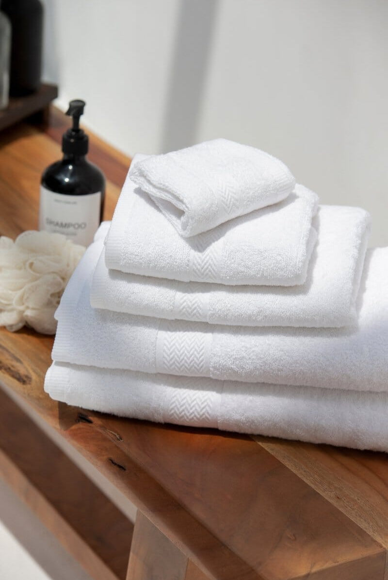 White Classic Hotel Towels