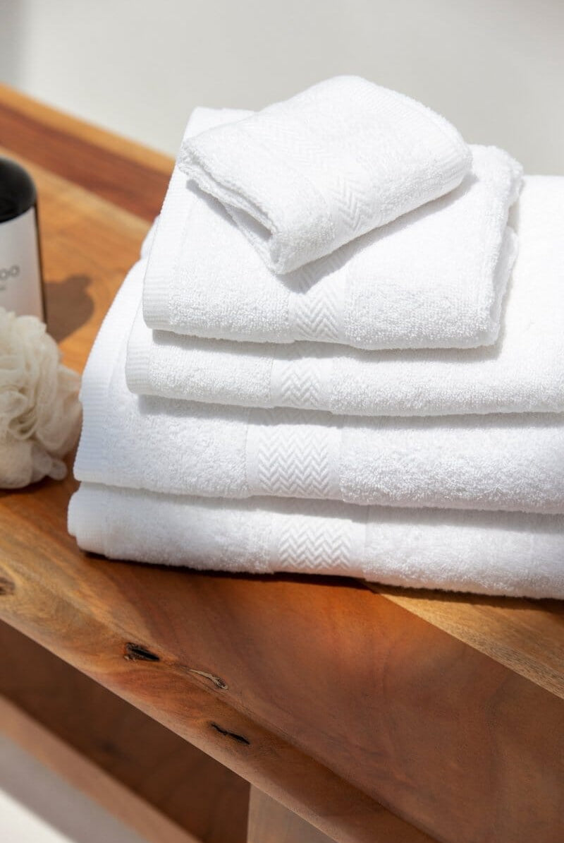 White Classic Hotel Towels