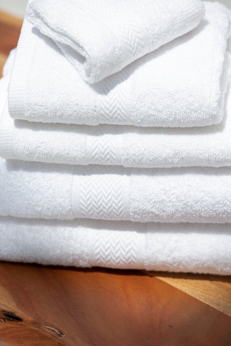 White Classic Hotel Towels