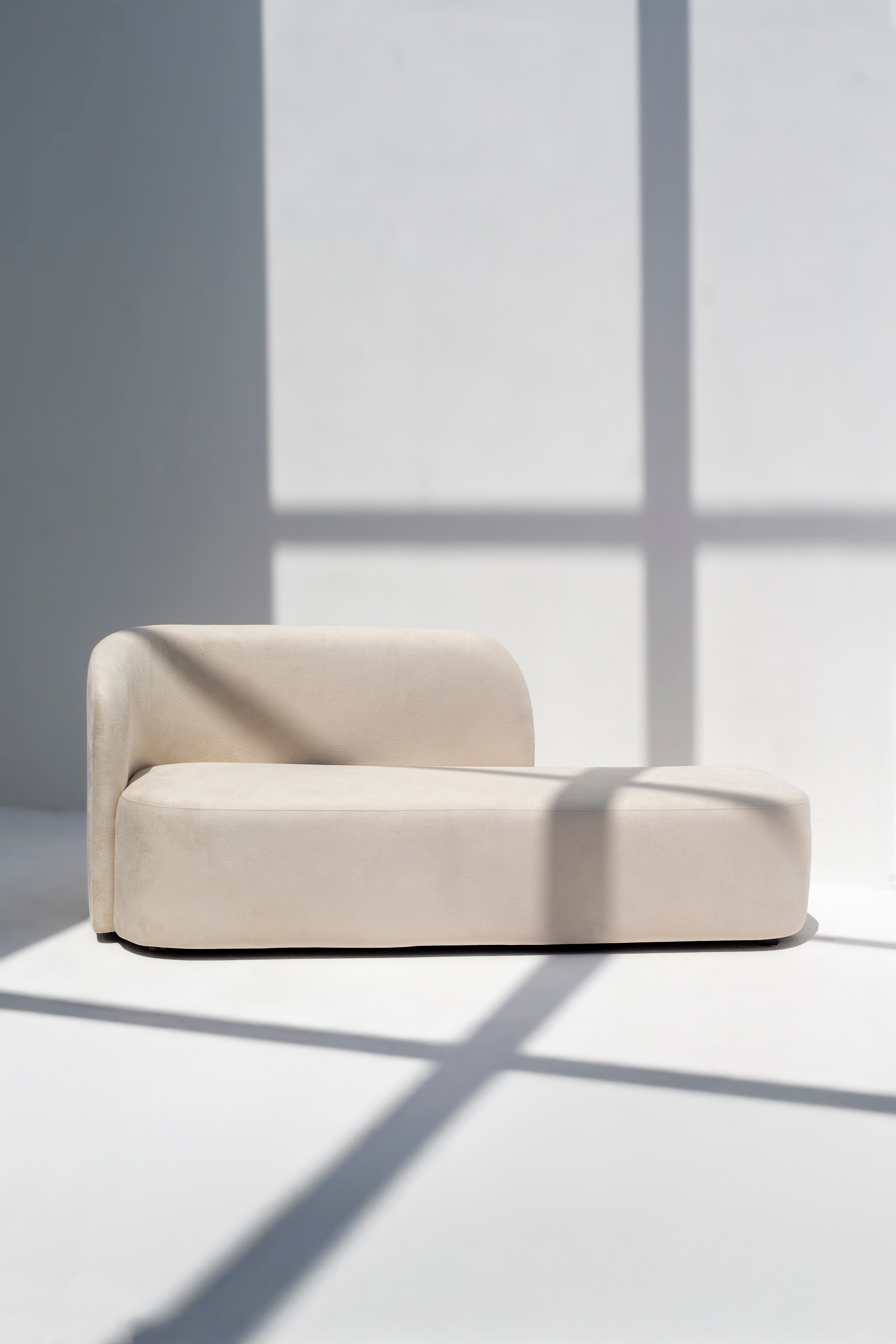 Leonie Chaise Sofa
