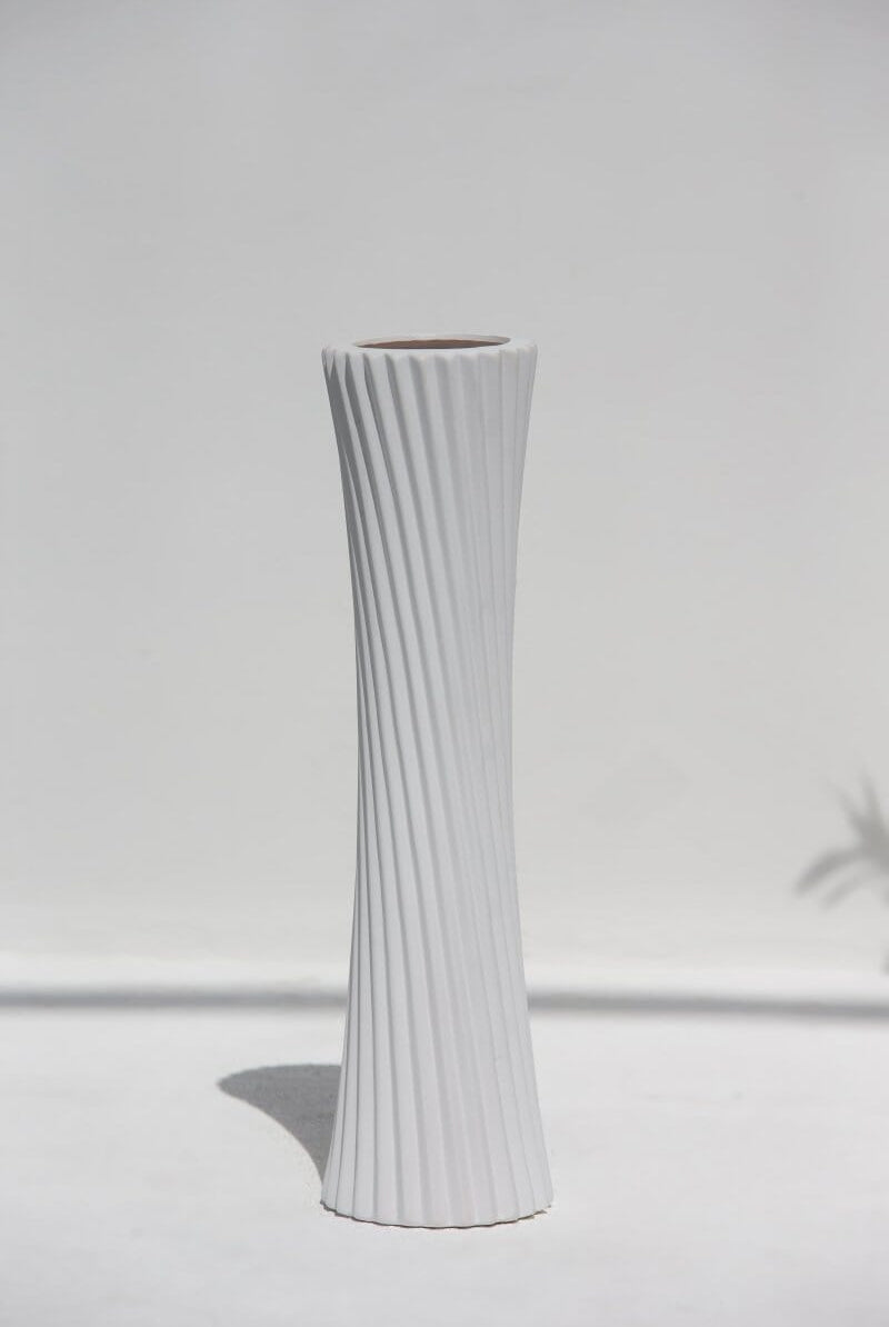 Whirlwind Charm Vase (5 Sizes) IBE02