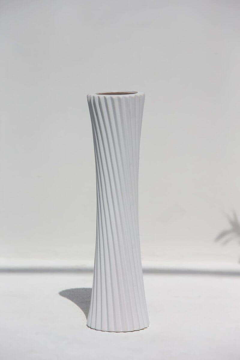 Whirlwind Charm Vase (5 Sizes) IBE02