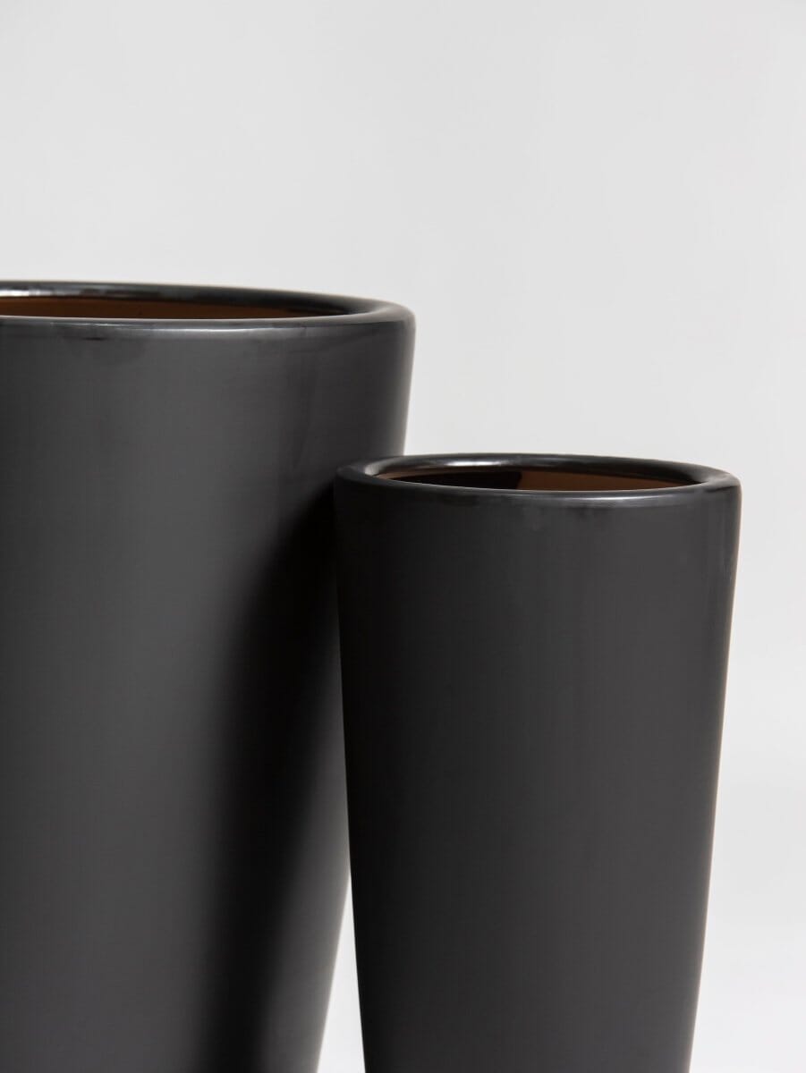 Classic Matte Black Ceramic Pot III (3 Sizes)