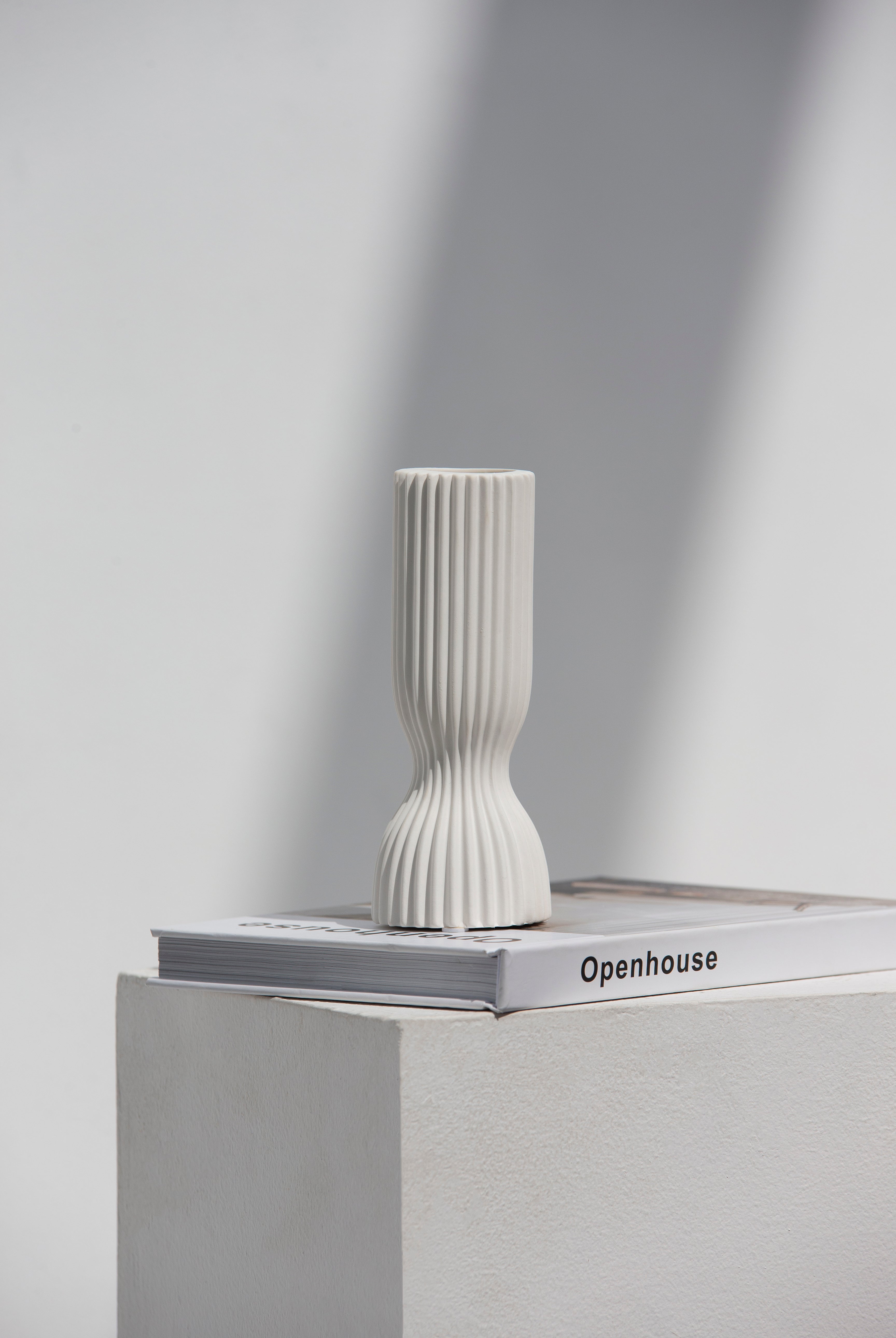 Verve Minimalist Vase