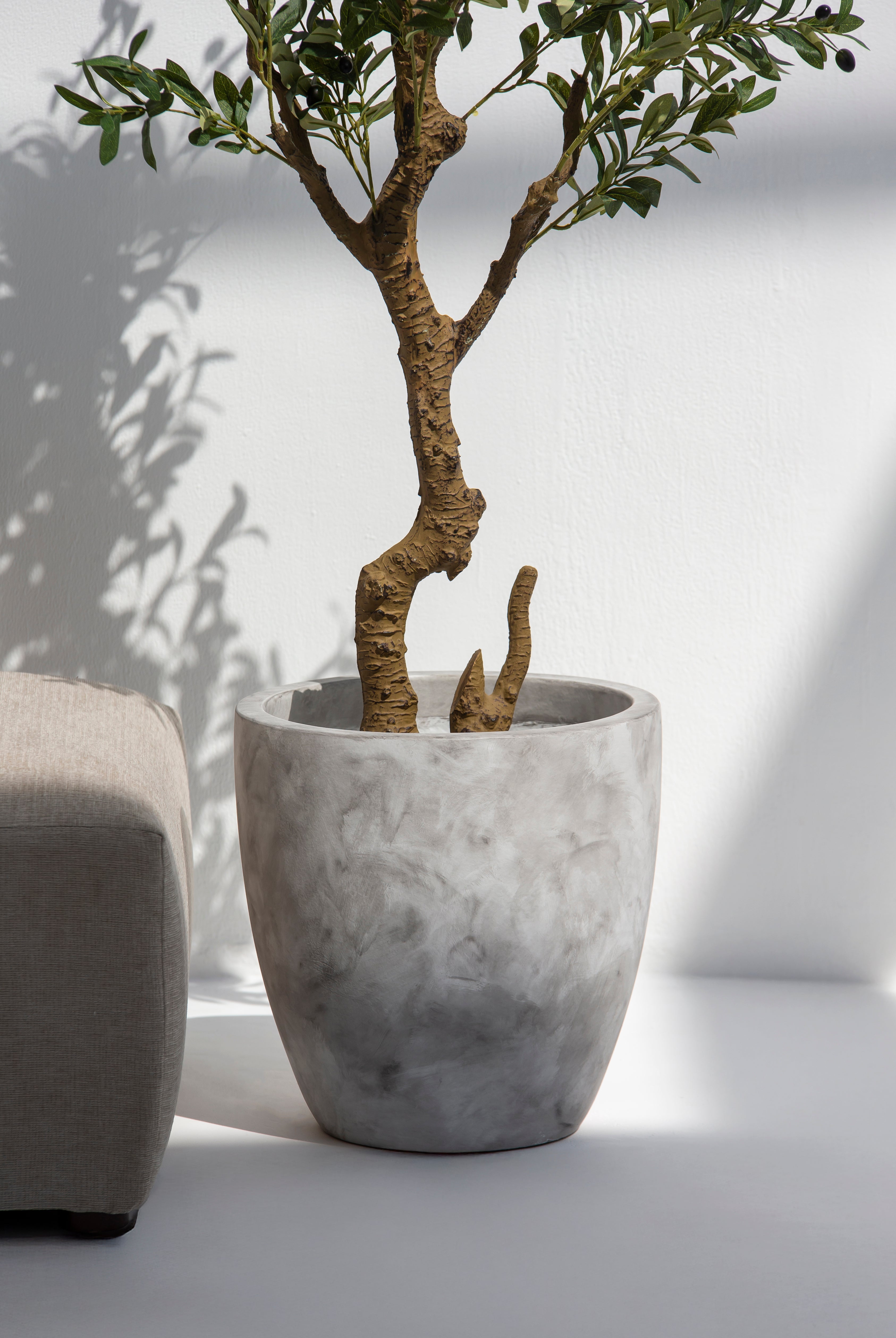 Vita Smoky Gray Concrete Pot