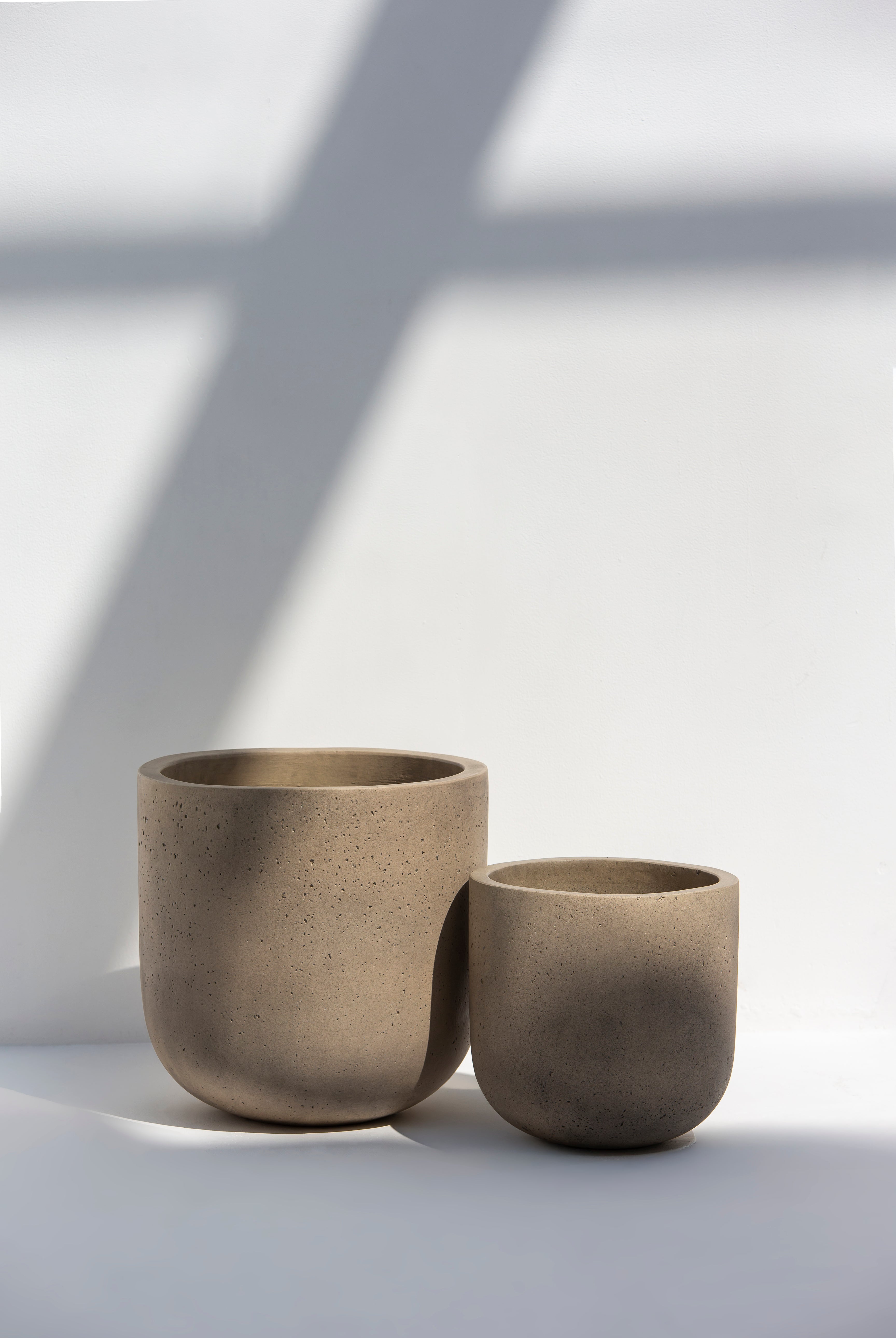 Orlia Concrete Pot