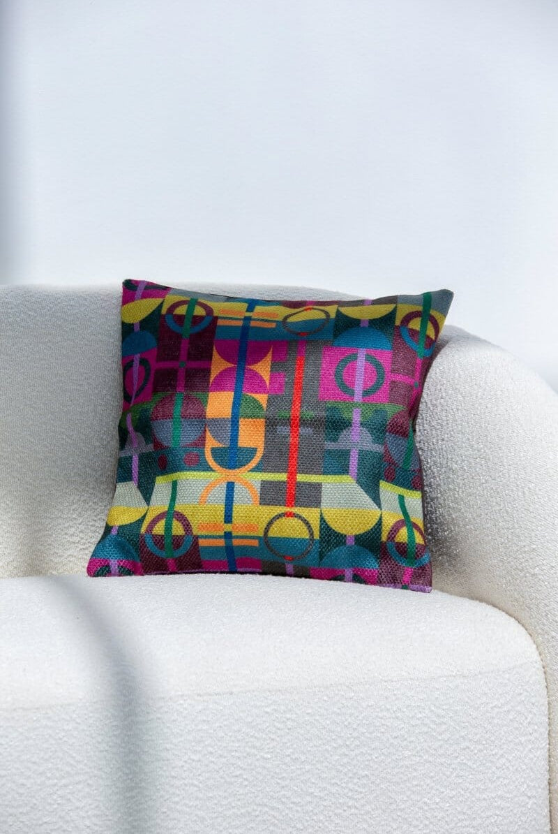 Multi-Colored Geometric Polyester Cushion Cover (45x45 CM) Cushion -- Cushion Cover