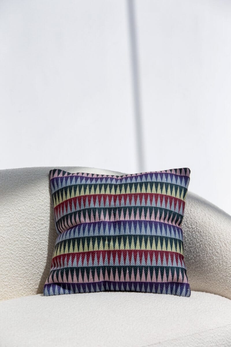 Triangular Multi-Colored Polyester Cushion Cover (45x45 CM) Cushion -- Cushion Cover