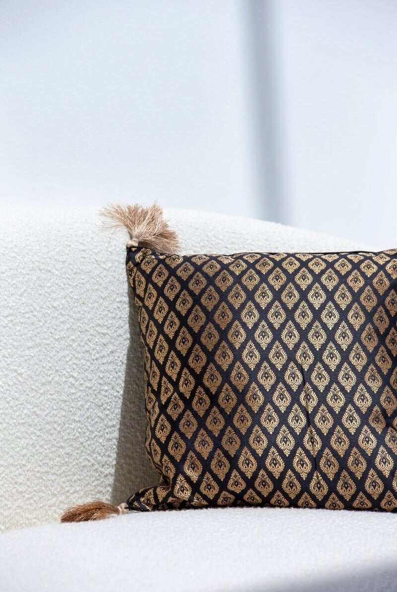 Black & Gold Polyester Cushion Cover (40x40 CM) Cushion -- Cushion Cover