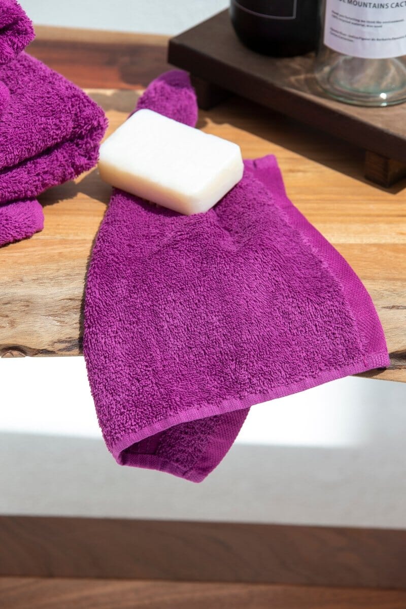 Purple Classic Luxury Hotel Towels