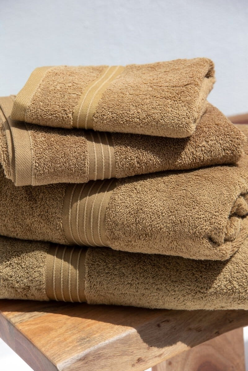 Cl Brown Classic Luxury Hotel Towels