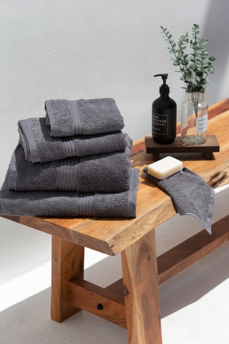 Gray Classic Luxury Hotel Towels