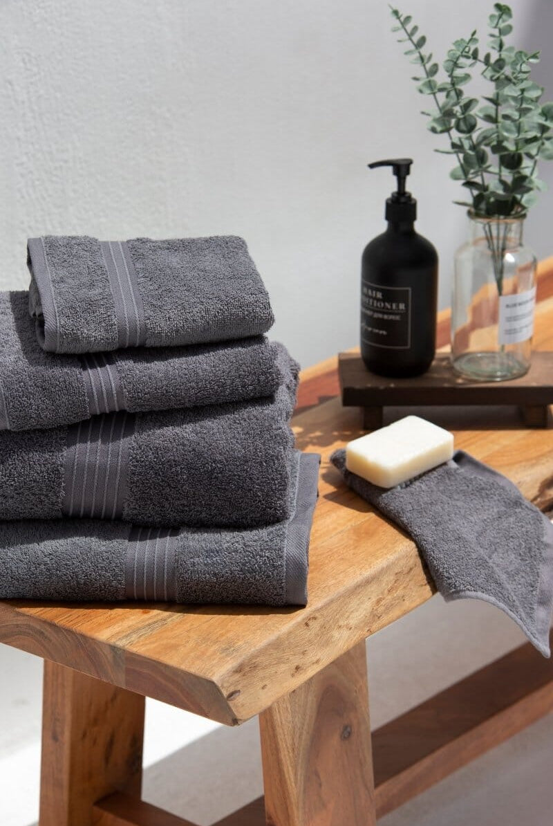Gray Classic Luxury Hotel Towels