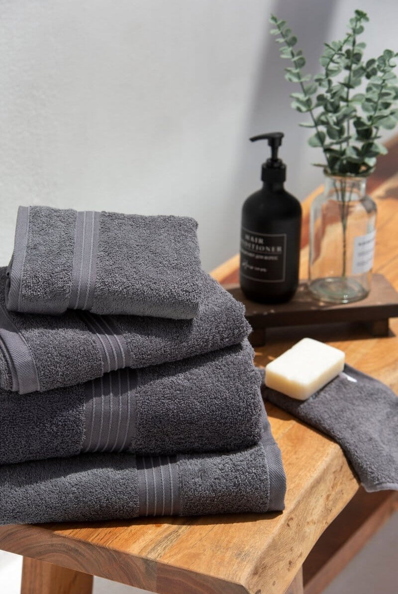 Gray Classic Luxury Hotel Towels