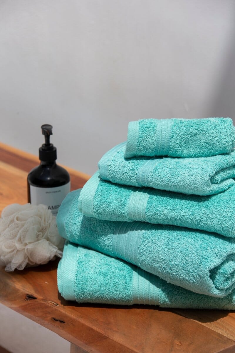 Turquoise Blue Classic Luxury Hotel Towels