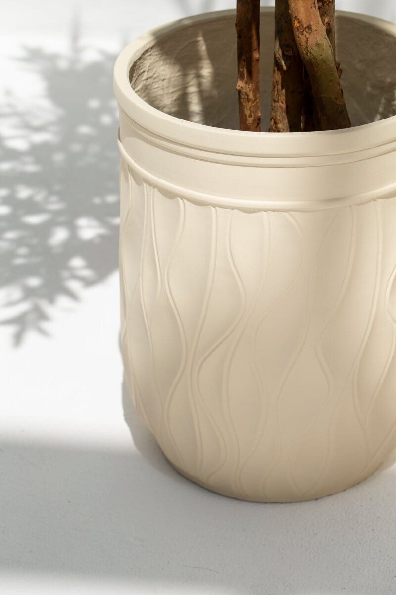 Beige Plant Pot (2 Sizes)