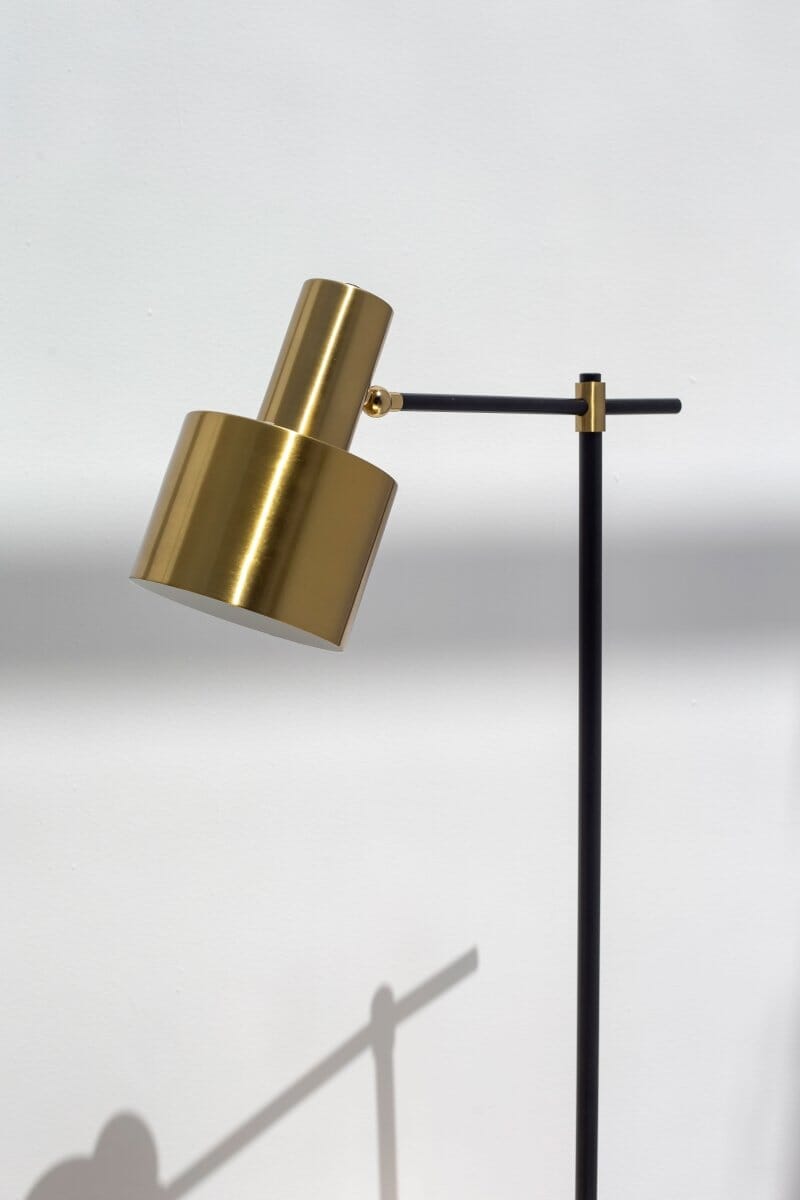 Standing Black & Gold Floor Lamp (160 CM)
