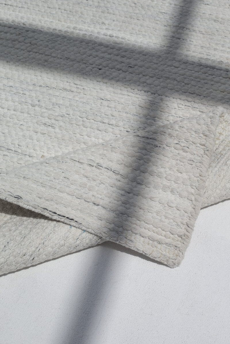 Whispering Dots - Woven Rug (5 Sizes)