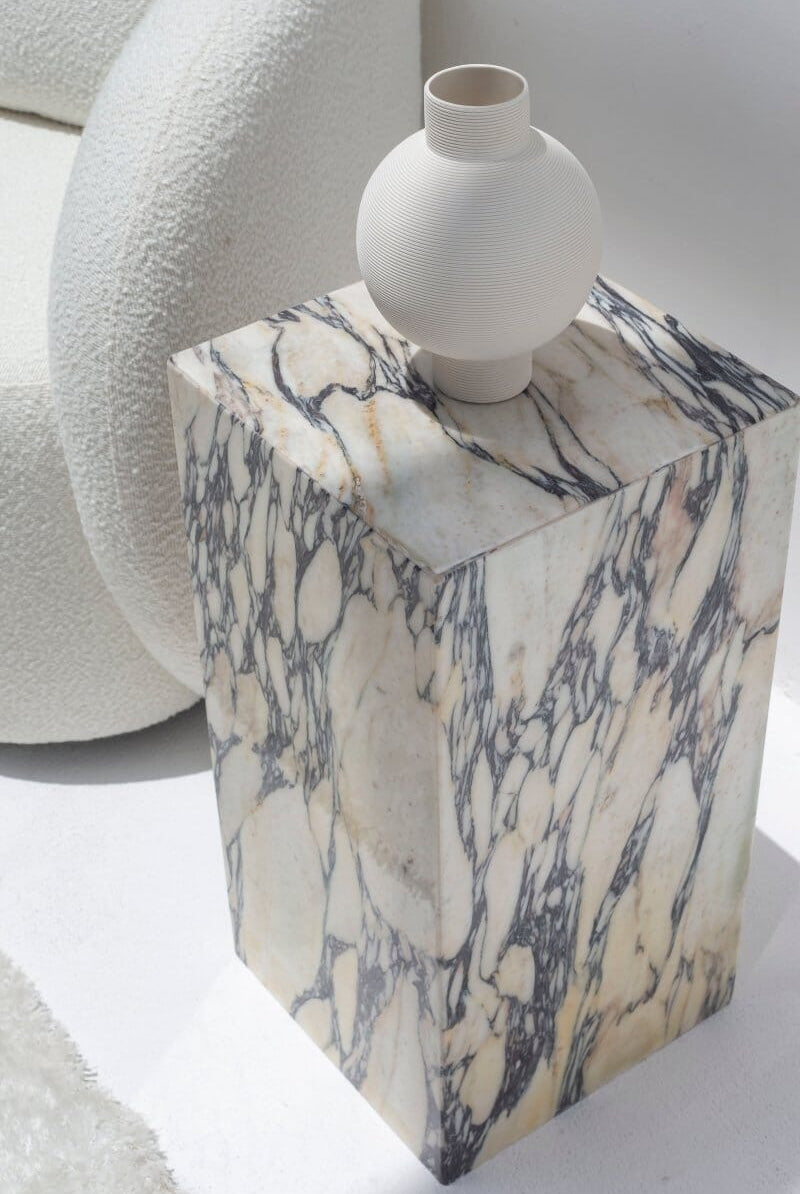 Calacatta Viola Plinth