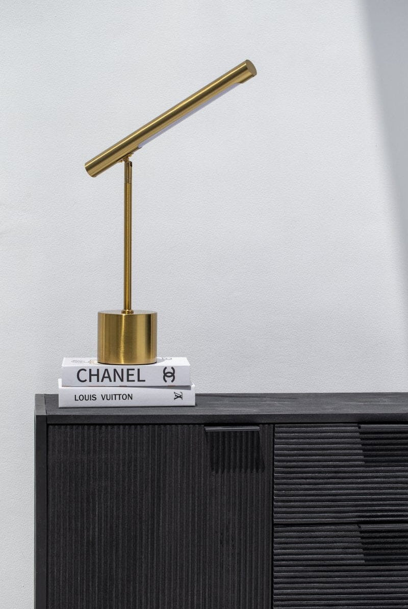 Sleek Minimalist: Modern Metal LED Table Lamp