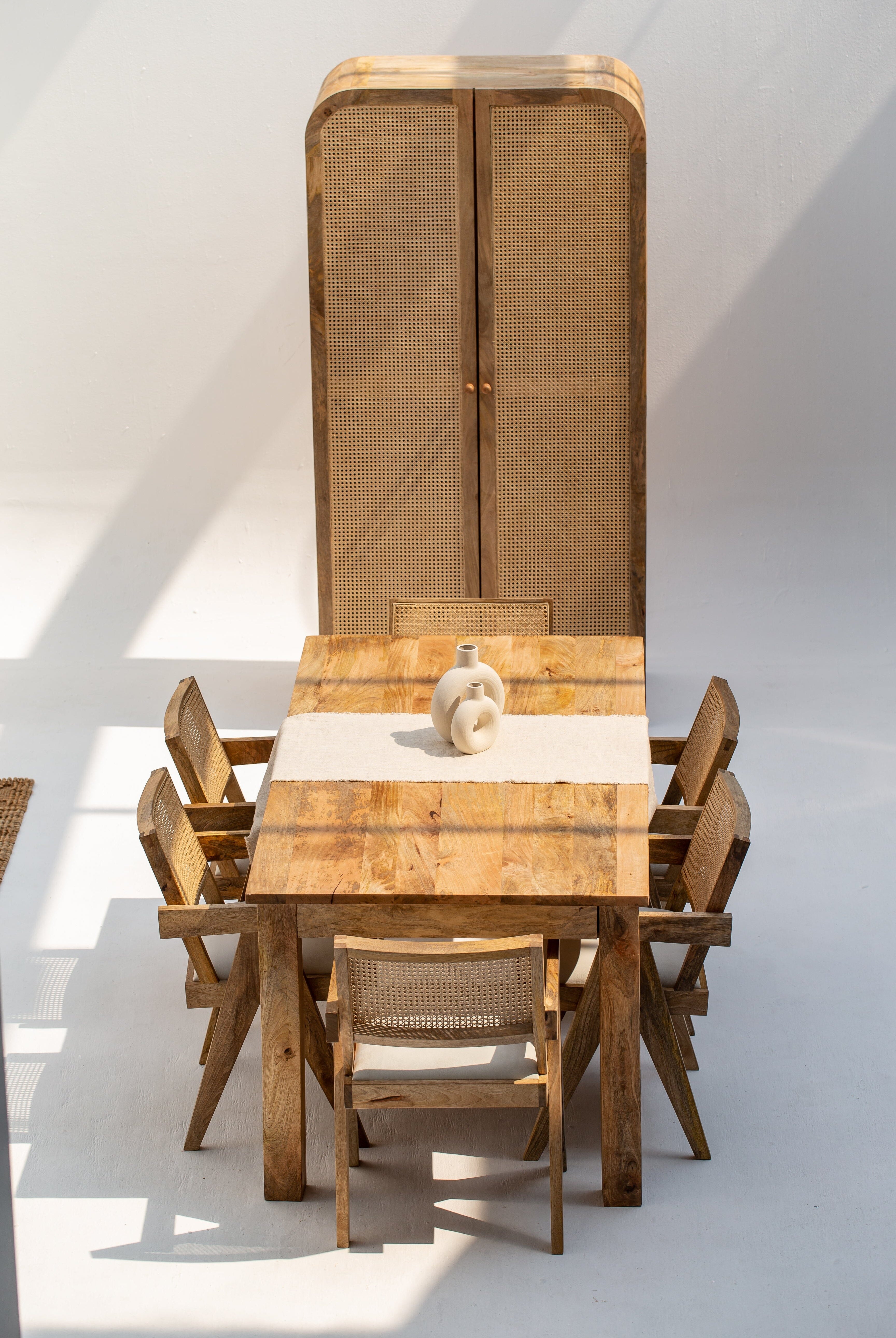 Savannah Mango Wood Dining Table (2 Sizes) Homekode