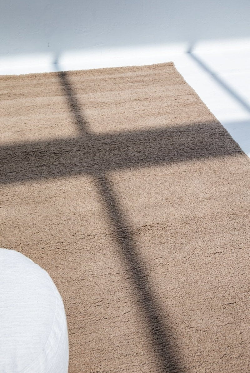 Fluffy Light brown Shaggy Rug (2 Sizes) Table Tuft Shaggy