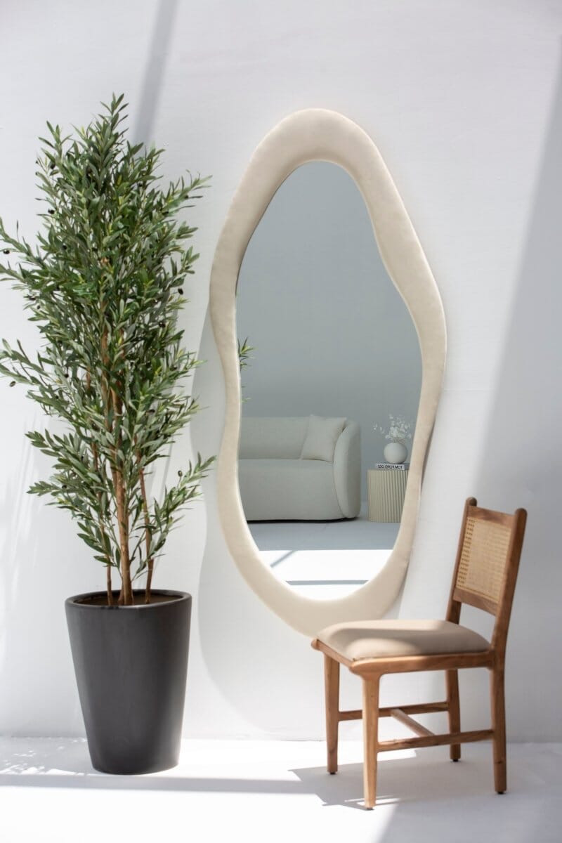 Roxana Wall Rounded Bottom Mirror with Off White Frame