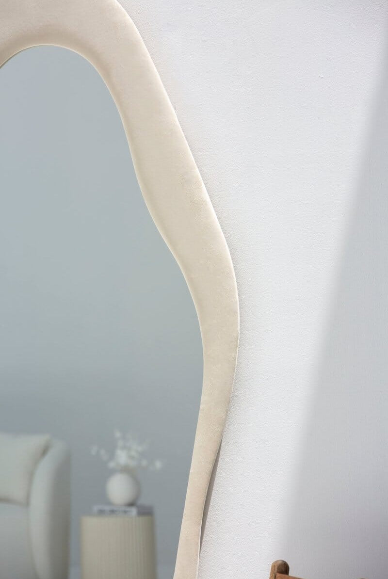 Roxana Wall Rounded Bottom Mirror with Off White Fr Homekode