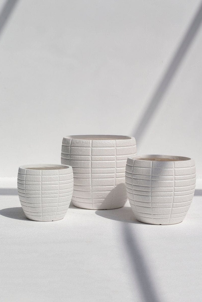 Off-White Grid Texture Pot