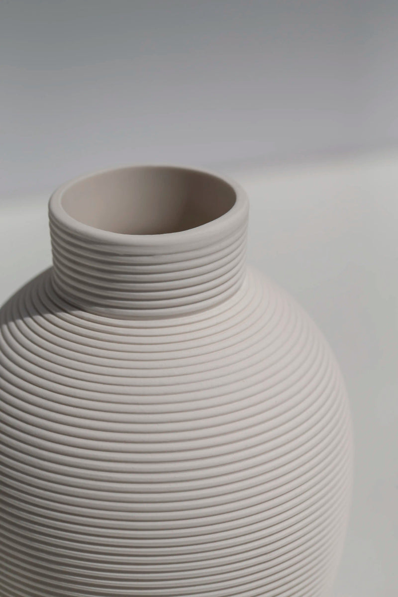 Mini Oval Ceramic Ripple Vase