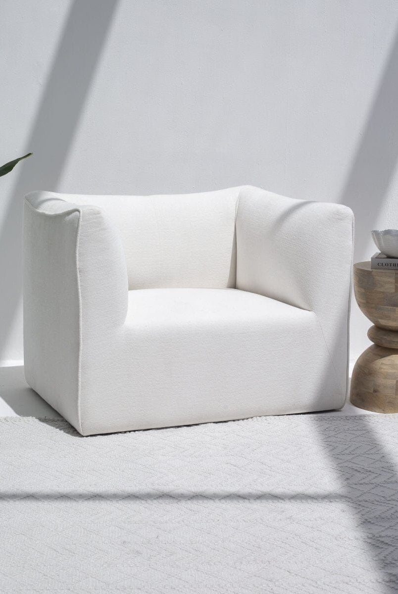 Zayla Lounge Chair With High Arms